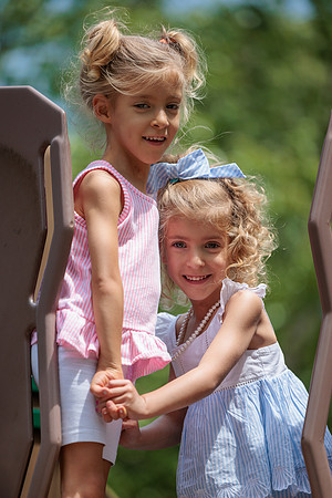 Addy & Lily