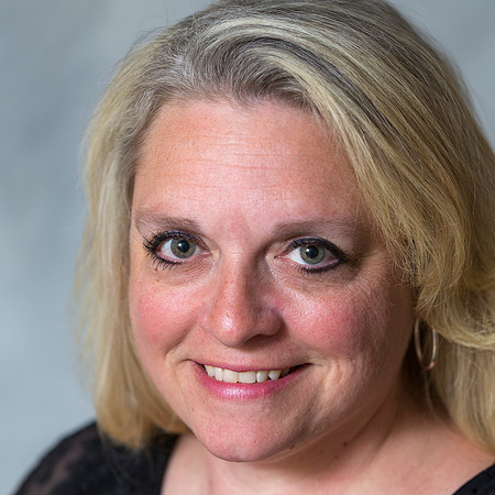 Kelly Lopresti