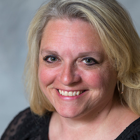 Kelly Lopresti