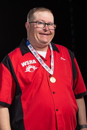 Sean Hatch, Bowling