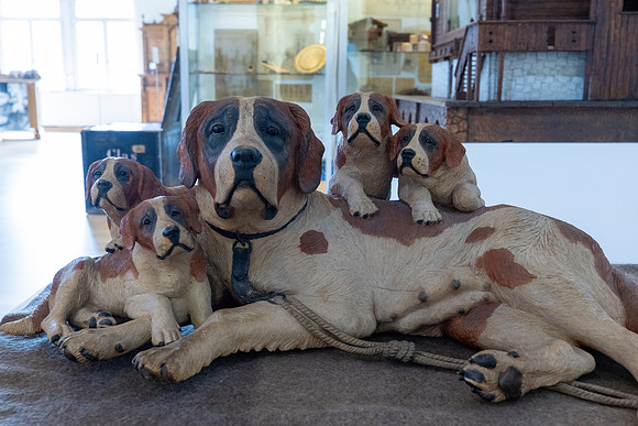 July 5 - Brienz - Jobin Wood Sculpture
