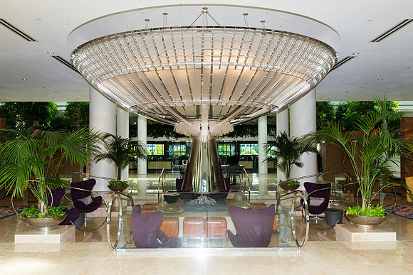 Renaissance Schaumburg Hotel