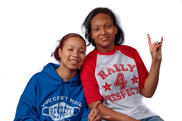 Naomi, Aaliyah