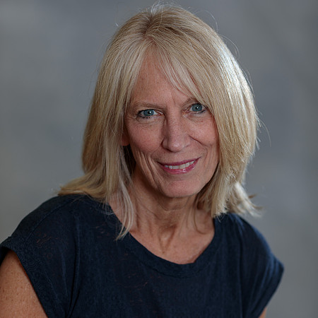 Linda Merry