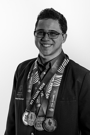 Chris Chavez
