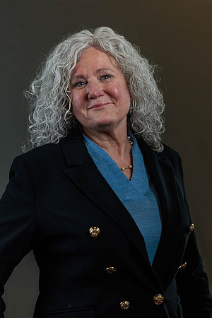 Dina Donohue-Chase